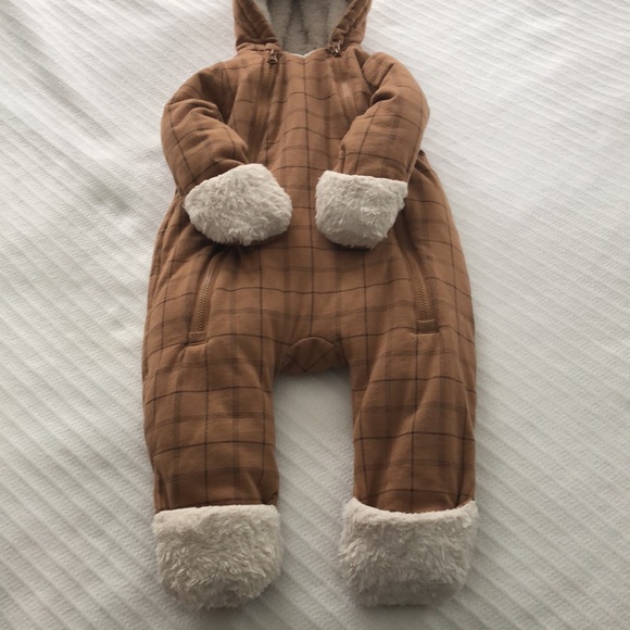 Baby Gap 3-6 Month Sherpa lined one piece outerwear - Picture 5 of 6